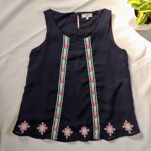 crown & ivy embroidered top